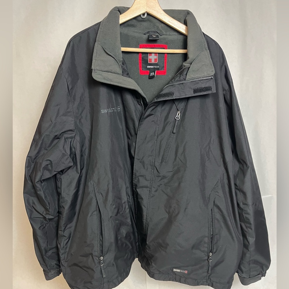 Swiss Tech Men's Dark Gray Performance Coat